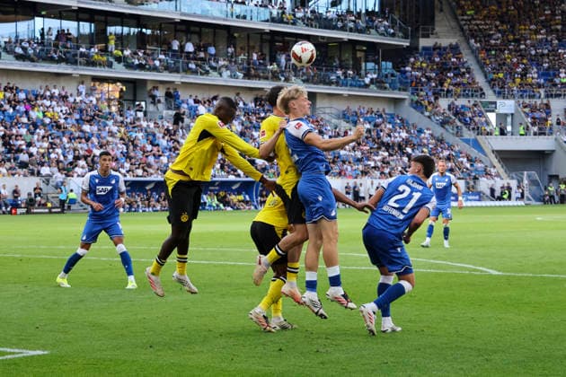 Im Strafraum von BVB Dortmund , Deutschland, Fussball, 1. Bundesliga, 2.Spieltag, 2026 2027, TSG Hoffenheim vs. Borussia Dortmund, 05.09.2026, Sinsheim SNP Arena Deutschland *** In the penalty area of BVB Dortmund, Germany, soccer, Bundesliga 1, Matchday 2, 2026–2027, TSG Hoffenheim vs. Borussia Dortmund, September 5, 2026, Sinsheim SNP Arena, Germany Copyright: xGrantxHubbsx