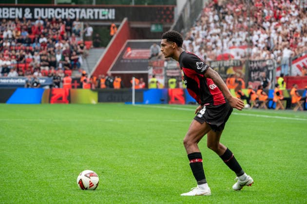 Deutschland: 1. Bundesliga 2026 2027, 2. Spieltag, Bayer 04 Leverkusen vs 1.FC Union Berlin, Samstag, 05.09.2026 BayArena-Stadion (Leverkusen-Nordrhein-Westfalen): am Ball Jarell Quansah (Bayer 04 Leverkusen, 4) Leverkusen BayArena-Stadion Deutschland *** Germany 1 Bundesliga 2026–2027, Matchday 2, Bayer 04 Leverkusen vs. 1. FC Union Berlin, Saturday, September 5, 2026, BayArena Stadium, Leverkusen, North Rhine-Westphalia. In the spotlight: Jarell Quansah of Bayer 04 Leverkusen, 4, Leverkusen, BayArena Stadium, Germany Copyright: xOrhanxHabashx