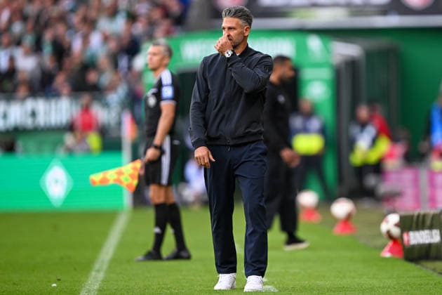 1. Bundesliga: SV Werder Bremen - RB Leipzig am 05.09.2026 im Weserstadion in Bremen Trainer Martin Demichelis (Leipzig) unzufrieden, enttäuscht, enttaeuscht, niedergeschlagen. *** 1 Bundesliga: SV Werder Bremen vs. RB Leipzig on September 5, 2026, at the Weserstadion in Bremen. Coach Martin Demichelis. Leipzig: dissatisfied, disappointed, disheartened, dejected MT