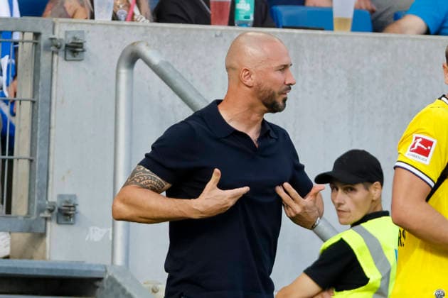 Christian Ilzer (TSG Hoffenheim, Trainer), Mimik, Gesichtsausdruck, Emotion , Deutschland, Fussball, 1. Bundesliga, 2.Spieltag, 2026 2027, TSG Hoffenheim vs. Borussia Dortmund, 05.09.2026, Sinsheim SNP Arena Deutschland *** Christian Ilzer, TSG Hoffenheim, Coach, Facial Expressions, Emotion, Germany, Soccer, Bundesliga 1, Matchday 2, 2026–2027, TSG Hoffenheim vs. Borussia Dortmund, September 5, 2026, Sinsheim SNP Arena, Germany Copyright: xGrantxHubbsx
