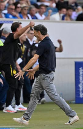Trainer Niko Kovac Borussia Dortmund BVB am Spielfeldrand Gestik Geste Schlussjubel, Freude, Glueck, Jubel TSG 1899 Hoffenheim vs Borussia Dortmund BVB 05.09.2026 DFL REGULATIONS PROHIBIT ANY USE OF PHOTOGRAPHS AS IMAGE SEQUENCES AND OR QUASI-VIDEO TSG 1899 Hoffenheim vs Borussia Dortmund BVB *** Coach Niko Kovac, Borussia Dortmund (BVB), on the sidelines, gesturing, celebrating at the end of the game, joy, happiness, Celebration TSG 1899 Hoffenheim vs. Borussia Dortmund BVB September 5, 2026 DFL regulations prohibit any use of photographs as image sequences and or quasi-video TSG 1899 Hoffenheim vs. Borussia Dortmund BVB