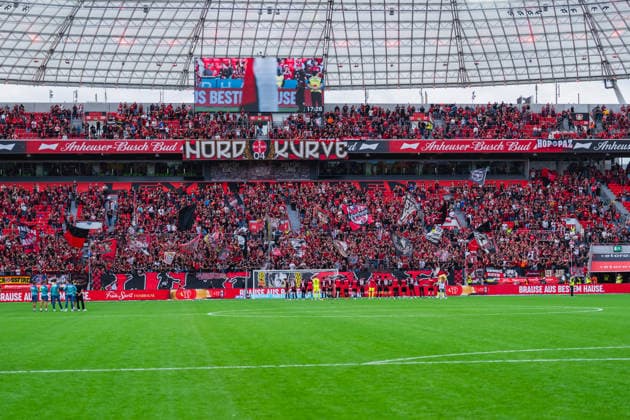 Bayer 04 Leverkusen Team feiert mit den Fans den Sieg Bayer 04 Leverkusen vs. 1.FC Union Berlin, Fussball, 1.Bundesliga, 2.Spieltag, Saison 2026 27, 05.09.2026, DFL REGULATIONS PROHIBIT ANY USE OF PHOTOGRAPHS AS IMAGE SEQUENCES AND OR QUASI-VIDEO, Bayer 04 Leverkusen vs. 1.FC Union Berlin, Fussball, 1.Bundesliga, 2.Spieltag, Saison 2026 27, 05.09.2026 Leverkusen *** The Bayer 04 Leverkusen team celebrates its victory with the fans: Bayer 04 Leverkusen vs. 1. FC Union Berlin, Soccer, Bundesliga 1, Matchday 2, 2026–27 Season, May 9, 2026, DFL regulations prohibit any use of photographs as image sequences and or quasi-video, Bayer 04 Leverkusen vs. 1. FC Union Berlin, soccer, Bundesliga 1, Matchday 2, 2026–27 season, May 9, 2026, Leverkusen Copyright: xEibner-Pressefoto LukasxBaldygax EP_LBA
