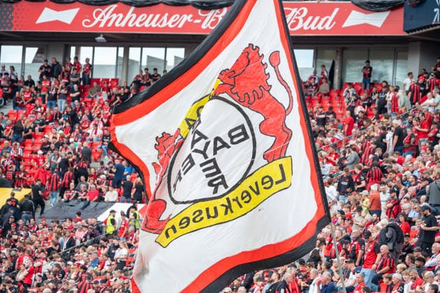 Deutschland: 1. Bundesliga 2026 2027, 2. Spieltag, Bayer 04 Leverkusen vs 1.FC Union Berlin, Samstag, 05.09.2026 BayArena-Stadion (Leverkusen-Nordrhein-Westfalen): Bayer Leverkusen Flagge Leverkusen BayArena-Stadion Deutschland *** Germany 1 Bundesliga 2026–2027, Matchday 2, Bayer 04 Leverkusen vs. 1. FC Union Berlin, Saturday, September 5, 2026, BayArena Stadium, Leverkusen, North Rhine-Westphalia, Bayer Leverkusen, Leverkusen flag, BayArena Stadium, Germany Copyright: xOrhanxHabashx