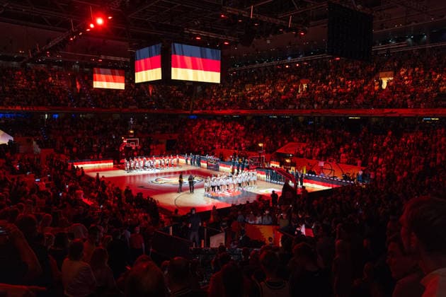 deutsche Mannschaft wahrend der Nationalhymne, GER, Deutschland vs. Japan, Basketball, FIBA Women s World Cup 2026, Gruppenphase, Spieltag 2, 05.09.2026 GER, Deutschland vs. Japan, Basketball, FIBA Women s World Cup 2026, Gruppenphase, Spieltag 2, 05.09.2026 Berlin Copyright: xEibner-Pressefoto MaxxVincenx EP_MVN