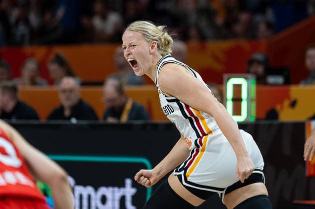 Alexandra Wilke (Deutschland, 03) jubelt Jubel, GER, Deutschland vs. Japan, Basketball, FIBA Women s World Cup 2026, Gruppenphase, Spieltag 2, 05.09.2026 GER, Deutschland vs. Japan, Basketball, FIBA Women s World Cup 2026, Gruppenphase, Spieltag 2, 05.09.2026 Berlin Copyright: xEibner-Pressefoto MaxxVincenx EP_MVN