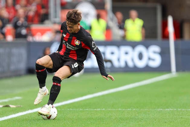 Afonso Moreira (Bayer 04 Leverkusen) in Aktion, am Ball, Einzelaktion waehrend des Spiels der 1. Bundesliga zwischen Bayer 04 Leverkusen und 1. FC Union Berlin, BayArena am 05. September 2026 in Leverkusen, Deutschland. (Foto von Oliver Kaelke DeFodi Images) +++ Afonso Moreira (Bayer 04 Leverkusen) controls the ball during the Bundesliga match between Bayer 04 Leverkusen and 1. FC Union Berlin at BayArena on September 5, 2026 in Leverkusen, Germany. (Photo by Oliver Kaelke DeFodi Images) DFB DFL REGULATIONS PROHIBIT ANY USE OF PHOTOGRAPHS AS IMAGE SEQUENCES AND OR QUASI-VIDEO. (Photo by Oliver Kaelke DeFodi Images) - *** Afonso Moreira of Bayer 04 Leverkusen in action, on the ball, making a solo run during the Bundesliga match between Bayer 04 Leverkusen and 1. FC Union Berlin, BayArena on September 5, 2026, in Leverkusen, Germany. Photo by Oliver Kaelke, DeFodi Images. Afonso Moreira of Bayer 04 Leverkusen controls the ball during the Bundesliga match between Bayer 04 Leverkusen and 1. FC Union Berlin at BayArena on September 5, 2026 in Leverkusen, Germany. Photo by Oliver Kaelke, DeFodi Images. DFB and DFL regulations prohibit any use of photographs as image sequences and or quasi-video. Photo by Oliver Kaelke, DeFodi Images.