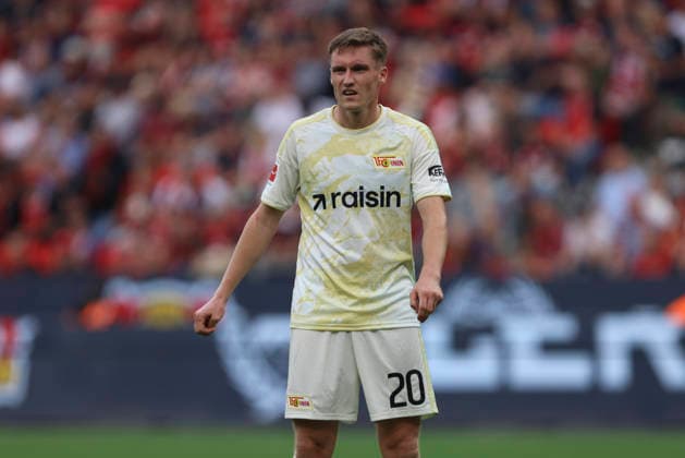 Michel Aebischer (1.FC Union Berlin) schaut waehrend des Spiels der 1. Bundesliga zwischen Bayer 04 Leverkusen und 1. FC Union Berlin, BayArena am 05. September 2026 in Leverkusen, Deutschland. (Foto von Oliver Kaelke DeFodi Images) +++ Michel Aebischer (1.FC Union Berlin) looks on during the Bundesliga match between Bayer 04 Leverkusen and 1. FC Union Berlin at BayArena on September 5, 2026 in Leverkusen, Germany. (Photo by Oliver Kaelke DeFodi Images) DFB DFL REGULATIONS PROHIBIT ANY USE OF PHOTOGRAPHS AS IMAGE SEQUENCES AND OR QUASI-VIDEO. (Photo by Oliver Kaelke DeFodi Images) - *** Michel Aebischer of 1 FC Union Berlin looks on during the Bundesliga match between Bayer 04 Leverkusen and 1 FC Union Berlin, BayArena on September 5, 2026, in Leverkusen, Germany. Photo by Oliver Kaelke, DeFodi Images. Michel Aebischer, 1 FC Union Berlin, looks on during the Bundesliga match between Bayer 04 Leverkusen and 1 FC Union Berlin at BayArena on September 5, 2026 in Leverkusen, Germany. Photo by Oliver Kaelke, DeFodi Images. DFB and DFL regulations prohibit any use of photographs as image sequences and or quasi-video. Photo by Oliver Kaelke, DeFodi Images.