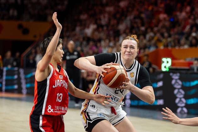 Lina Sontag (Deutschland, 24) im Dribbling gegen Rui Machida (Japan, 13), GER, Deutschland vs. Japan, Basketball, FIBA Women s World Cup 2026, Gruppenphase, Spieltag 2, 05.09.2026 GER, Deutschland vs. Japan, Basketball, FIBA Women s World Cup 2026, Gruppenphase, Spieltag 2, 05.09.2026 Berlin Copyright: xEibner-Pressefoto MaxxVincenx EP_MVN