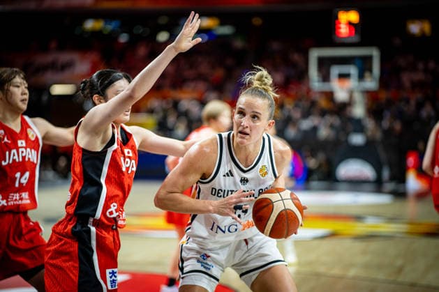 Basketball Berlin 05.09.2026 FIBA Women™s Basketball World Cup Germany 2026 Vorrunde Gruppe Deutschland (GER) - Japan (JPN) Leonie Fiebich (Deutschland, No.13)