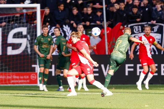 UTRECHT , 05-09-2026 , Stadium De Galgenwaard , season 2026 2027 , Dutch Eredivisie football . match between FC Utrecht and Go Ahead Eagles, Picture shows Go Ahead Eagles player Mathis Suray scoring the 0-1 Utrecht - Go Ahead Eagles  x206508986x Copyright: