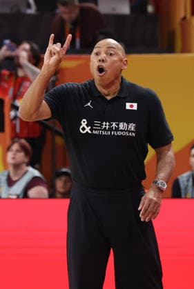 Trainer Corey Gaines gibt Anweisungen Basketball FIBA World Cup Weltmeisterschaft Frauen WM Saison 2026 2027 05.09.2026 DBB Deutschland GER vs Japan JPN