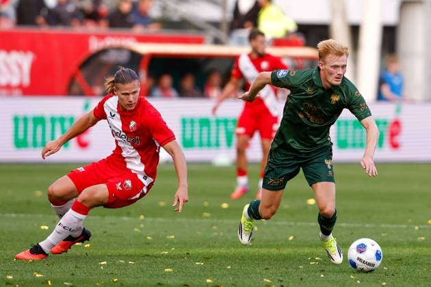 UTRECHT , 05-09-2026 , Stadium De Galgenwaard , season 2026 2027 , Dutch Eredivisie football . match between FC Utrecht and Go Ahead Eagles, Picture shows FC Utrecht player Artem Stepanov, Go Ahead Eagles player Julius Dirksen Utrecht - Go Ahead Eagles  x206509815x Copyright: