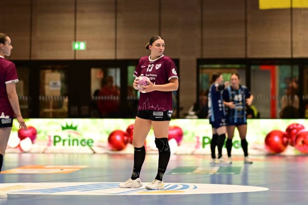 Handball I Frauen I Saison 2026-2027 I Bundesliga I 2. Spieltag I Buxtehuder SV - HC Leipzig I 05.09.2026 Einzelfoto, Freisteller, Einzelbild, Cut-out, isoliertes Motiv, Sportaufnahme, Nahaufnahme, freigestellt, freigestellte Aufnahme, Aufnahme, Einzeln: Laura Sophie Klocke (13, HC Leipzig) Buxtehude Halle Nord (Neu) Niedersachsen Deutschland Copyright: xLobeca FelixxWeißbergx