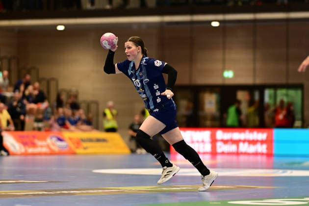Handball I Frauen I Saison 2026-2027 I Bundesliga I 2. Spieltag I Buxtehuder SV - HC Leipzig I 05.09.2026 Einzelfoto, Freisteller, Einzelbild, Cut-out, isoliertes Motiv, Sportaufnahme, Nahaufnahme, freigestellt, freigestellte Aufnahme, Aufnahme, Einzeln: Anika Hampel (10, Buxtehuder Sportverein) Buxtehude Halle Nord (Neu) Niedersachsen Deutschland Copyright: xLobeca FelixxWeißbergx