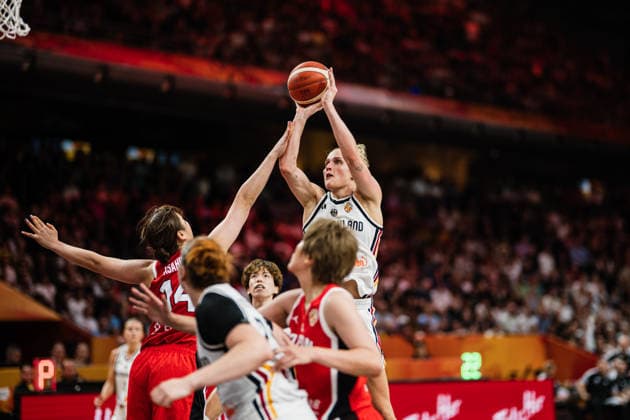 FIBA Women™s Basketball World Cup 2026: Deutschland vs. Japan, 05.09.2026 Leonie Fiebich (Deutschland, 13) wirft: Basketball, FIBA Women™s Basketball World Cup 2026, Gruppenphase, Gruppe A, 2. Spieltag: Deutschland vs. Japan am 05.09.2026 in der Max-Schmeling-Halle, Berlin Copyright: xBEAUTIFULxSPORTS Tonhäuserx