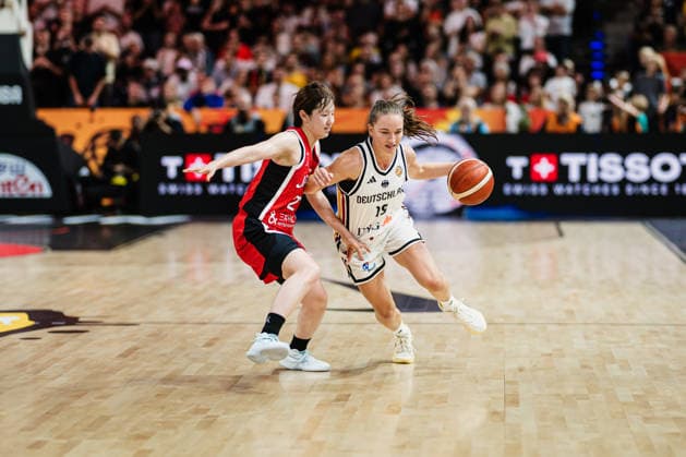 FIBA Women™s Basketball World Cup 2026: Deutschland vs. Japan, 05.09.2026 Saki Hayashi (Japan, 27) gegen Britta Daub (Deutschland, 19): Basketball, FIBA Women™s Basketball World Cup 2026, Gruppenphase, Gruppe A, 2. Spieltag: Deutschland vs. Japan am 05.09.2026 in der Max-Schmeling-Halle, Berlin Copyright: xBEAUTIFULxSPORTS Tonhäuserx