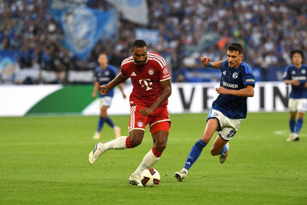 Jonathan Tah (FC Bayern Muenchen) und Dejan Ljubicic (FC Schalke 04) im Zweikampf waehrend des Spiels der 1. Bundesliga zwischen FC Schalke 04 und FC Bayern Muenchen, Veltins-Arena am 05. September 2026 in Gelsenkirchen, Deutschland. (Foto von Ralf Treese DeFodi Images) +++ Jonathan Tah (FC Bayern Muenchen) und Dejan Ljubicic (FC Schalke 04) battle for the ball during the Bundesliga match between FC Schalke 04 and FC Bayern Muenchen at Veltins-Arena on September 5, 2026 in Gelsenkirchen, Germany. (Photo by Ralf Treese DeFodi Images) DFB DFL REGULATIONS PROHIBIT ANY USE OF PHOTOGRAPHS AS IMAGE SEQUENCES AND OR QUASI-VIDEO. (Photo by Ralf Treese DeFodi Images) - *** Jonathan Tah of FC Bayern Munich and Dejan Ljubicic of FC Schalke 04 battle for the ball during the Bundesliga match between FC Schalke 04 and FC Bayern Munich at Veltins Arena on September 5, 2026, in Gelsenkirchen, Germany Photo by Ralf Treese, DeFodi Images Jonathan Tah of FC Bayern Munich and Dejan Ljubicic of FC Schalke 04 battle for the ball during the Bundesliga match between FC Schalke 04 and FC Bayern Munich at Veltins Arena on September 5, 2026 in Gelsenkirchen, Germany. Photo by Ralf Treese, DeFodi Images. DFB and DFL regulations prohibit any use of photographs as image sequences and or quasi-video. Photo by Ralf Treese, DeFodi Images.
