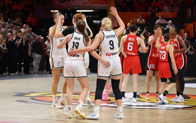 deutsche Mannschaft jubelt nach Spielende Freude Emotion Basketball FIBA World Cup Weltmeisterschaft Frauen WM Saison 2026 2027 05.09.2026 DBB Deutschland GER vs Japan JPN