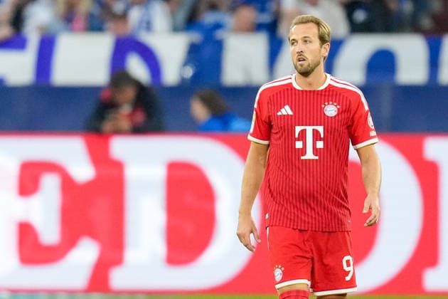 Harry Kane (FC Bayern Muenchen) schaut waehrend des Spiels der 1. Bundesliga zwischen FC Schalke 04 und FC Bayern Muenchen, Veltins-Arena am 05. September 2026 in Gelsenkirchen, Deutschland. (Foto von Alex Gottschalk DeFodi Images) +++ Harry Kane (FC Bayern Muenchen) looks on during the Bundesliga match between FC Schalke 04 and FC Bayern Muenchen at Veltins-Arena on September 5, 2026 in Gelsenkirchen, Germany. (Photo by Alex Gottschalk DeFodi Images) DFB DFL REGULATIONS PROHIBIT ANY USE OF PHOTOGRAPHS AS IMAGE SEQUENCES AND OR QUASI-VIDEO. (Photo by Alex Gottschalk DeFodi Images) - *** Harry Kane of FC Bayern Munich looks on during the Bundesliga 1 match between FC Schalke 04 and FC Bayern Munich, Veltins Arena on September 5, 2026, in Gelsenkirchen, Germany. Photo by Alex Gottschalk, DeFodi Images. Harry Kane of FC Bayern Munich looks on during the Bundesliga match between FC Schalke 04 and FC Bayern Munich at Veltins Arena on September 5, 2026 in Gelsenkirchen, Germany Photo by Alex Gottschalk, DeFodi Images DFB and DFL regulations prohibit any use of photographs as image sequences and or quasi-video Photo by Alex Gottschalk, DeFodi Images
