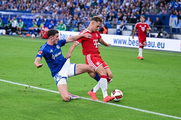 05.09.2026, Fussball, Saison 2026 2027, Bundesliga, FC Schalke 04 - FC Bayern München, Robin Gosens (FC Schalke 04), Joshua Kimmich (FC Bayern München) xRHR-FOTO YYx *** September 5, 2026, Soccer, 2026–2027 Season, Bundesliga, FC Schalke 04 vs. FC Bayern Munich, Robin Gosens (FC Schalke 04), Joshua Kimmich (FC Bayern Munich) xRHR PHOTO YYx Copyright: KROEGER RHR-FOTOx RHR-FOTO YY