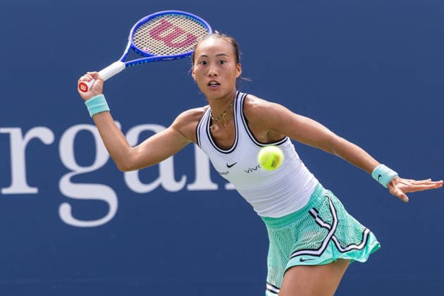 September 5, 2026: Qinwen Zheng (CHN) in action against Madison Keys (USA) during their Round 3 match at the US Open on September 5, 2026, held at the USTA Billie Jean King National Tennis Center in New York City. New York City USA - ZUMAc04_ 20260905_zma_c04_021 Copyright: xBerniexHaleyx