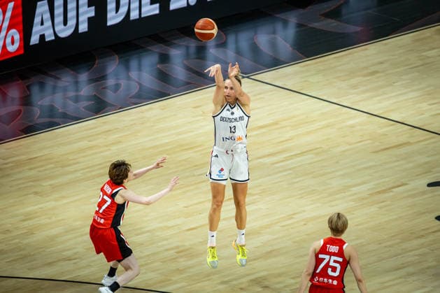 Basketball Berlin 05.09.2026 FIBA Women™s Basketball World Cup Germany 2026 Vorrunde Gruppe Deutschland (GER) - Japan (JPN) Leonie Fiebich (Deutschland, No.13)