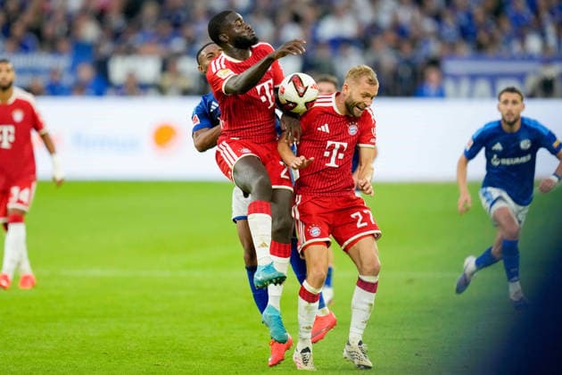 Moussa Sylla (FC Schalke 04), Dayot Upamecano (FC Bayern Muenchen) und Konrad Laimer (FC Bayern Muenchen) im Zweikampf waehrend des Spiels der 1. Bundesliga zwischen FC Schalke 04 und FC Bayern Muenchen, Veltins-Arena am 05. September 2026 in Gelsenkirchen, Deutschland. (Foto von Alex Gottschalk DeFodi Images) +++ Moussa Sylla (FC Schalke 04), Dayot Upamecano (FC Bayern Muenchen) und Konrad Laimer (FC Bayern Muenchen) battle for the ball during the Bundesliga match between FC Schalke 04 and FC Bayern Muenchen at Veltins-Arena on September 5, 2026 in Gelsenkirchen, Germany. (Photo by Alex Gottschalk DeFodi Images) DFB DFL REGULATIONS PROHIBIT ANY USE OF PHOTOGRAPHS AS IMAGE SEQUENCES AND OR QUASI-VIDEO. (Photo by Alex Gottschalk DeFodi Images) - *** Moussa Sylla of FC Schalke 04, Dayot Upamecano of FC Bayern Munich, and Konrad Laimer of FC Bayern Munich in a tackle during the Bundesliga match between FC Schalke 04 and FC Bayern Munich, Veltins Arena on September 5, 2026, in Gelsenkirchen, Germany. Photo by Alex Gottschalk, DeFodi Images. Moussa Sylla (FC Schalke 04), Dayot Upamecano of FC Bayern Munich and Konrad Laimer of FC Bayern Munich battle for the ball during the Bundesliga match between FC Schalke 04 and FC Bayern Munich at Veltins Arena on September 5, 2026 in Gelsenkirchen, Germany. Photo by Alex Gottschalk, DeFodi Images. DFB and DFL regulations prohibit any use of photographs as image sequences and or quasi-video. Photo by Alex Gottschalk, DeFodi Images.