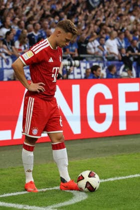 b6 beim Spiel der 1. Bundesliga (Saison 2026 27) FC Schalke 04 - FC Bayern München - Copyright: Thomas Pakusch *** b6 during the 2026–27 Bundesliga match between FC Schalke 04 and FC Bayern Munich. Copyright Thomas Pakusch