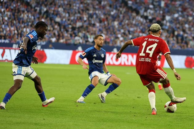 Luis Diaz (FC Bayern München) beim Spiel der 1. Bundesliga (Saison 2026 27) FC Schalke 04 - FC Bayern München - Copyright: Thomas Pakusch *** Luis Diaz, FC Bayern Munich, during the 2026–27 Bundesliga season match against FC Schalke 04. Copyright Thomas Pakusch