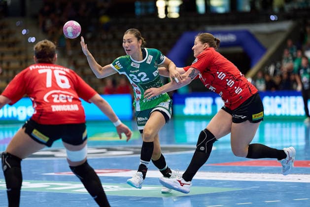 Nina Ramusovic (BSV Sachsen Zwickau, 76), Haruno Sasaki (Frisch Auf Goeppingen, 32), Victoria Hasselbusch (BSV Sachsen Zwickau, 31) FRISCH AUF Goeppingen vs. BSV Sachsen Zwickau, Handball, ALSCO Handball Bundesliga Frauen, 2. Spieltag, Spielzeit 2026 2027, 05.09.2026 FRISCH AUF Goeppingen vs. BSV Sachsen Zwickau, Handball, ALSCO Handball Bundesliga Frauen, 2. Spieltag, Spielzeit 2026 2027, 05.09.2026 Goeppingen Copyright: xEibner-Pressefoto GeraldxOelze-dexStoppanyx EP_ODS