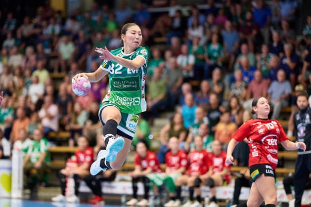 Sprungwurf Haruno Sasaki (Frisch Auf Goeppingen, 32) FRISCH AUF Goeppingen vs. BSV Sachsen Zwickau, Handball, ALSCO Handball Bundesliga Frauen, 2. Spieltag, Spielzeit 2026 2027, 05.09.2026 FRISCH AUF Goeppingen vs. BSV Sachsen Zwickau, Handball, ALSCO Handball Bundesliga Frauen, 2. Spieltag, Spielzeit 2026 2027, 05.09.2026 Goeppingen Copyright: xEibner-Pressefoto GeraldxOelze-dexStoppanyx EP_ODS