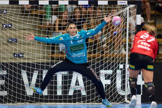 Siebenmeter Liv Navne (BSV Sachsen Zwickau, 27) gg Mikaela Possatti (Frisch Auf Goeppingen, 01) FRISCH AUF Goeppingen vs. BSV Sachsen Zwickau, Handball, ALSCO Handball Bundesliga Frauen, 2. Spieltag, Spielzeit 2026 2027, 05.09.2026 FRISCH AUF Goeppingen vs. BSV Sachsen Zwickau, Handball, ALSCO Handball Bundesliga Frauen, 2. Spieltag, Spielzeit 2026 2027, 05.09.2026 Goeppingen Copyright: xEibner-Pressefoto GeraldxOelze-dexStoppanyx EP_ODS