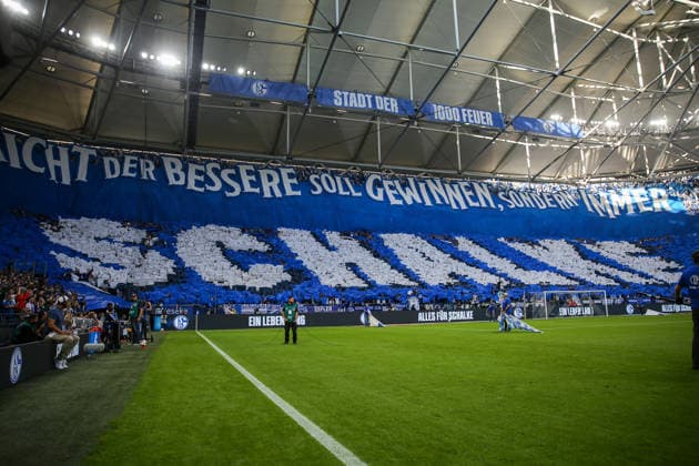 2026.09.05, xkwix, Fußball, Bundesliga, FC Schalke 04 - FC Bayern München, Veltins-Arena, 2.Spieltag, Saison 2026 2027: Choreografie der Schalke Fans auf der Haupttribuene DFB regulations prohibit any use of photographs as image sequences and or quasi-video. Photo: xKamilxWilkowskixPressefotoKochx Nordrhein-Westfalen Deutschland *** September 5, 2026, xkwix, Soccer, Bundesliga, FC Schalke 04 vs. FC Bayern Munich, Veltins Arena, Matchday 2, 2026–2027 season. Choreography by Schalke fans in the main grandstand. DFB regulations prohibit any use of photographs as image sequences and or quasi-video. Photo: xKamilxWilkowskixPressefotoKochx, North Rhine-Westphalia, Germany