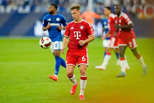 Joshua Kimmich (FC Bayern Muenchen) in Aktion, am Ball, Einzelaktion waehrend des Spiels der 1. Bundesliga zwischen FC Schalke 04 und FC Bayern Muenchen, Veltins-Arena am 05. September 2026 in Gelsenkirchen, Deutschland. (Foto von Alex Gottschalk DeFodi Images) +++ Joshua Kimmich (FC Bayern Muenchen) controls the ball during the Bundesliga match between FC Schalke 04 and FC Bayern Muenchen at Veltins-Arena on September 5, 2026 in Gelsenkirchen, Germany. (Photo by Alex Gottschalk DeFodi Images) DFB DFL REGULATIONS PROHIBIT ANY USE OF PHOTOGRAPHS AS IMAGE SEQUENCES AND OR QUASI-VIDEO. (Photo by Alex Gottschalk DeFodi Images) - *** Joshua Kimmich of FC Bayern Munich in action, on the ball, making a solo run during the Bundesliga match between FC Schalke 04 and FC Bayern Munich, Veltins Arena on September 5, 2026, in Gelsenkirchen, Germany. Photo by Alex Gottschalk, DeFodi Images. Joshua Kimmich of FC Bayern Munich controls the ball during the Bundesliga match between FC Schalke 04 and FC Bayern Munich at Veltins Arena on September 5, 2026 in Gelsenkirchen, Germany. Photo by Alex Gottschalk, DeFodi Images. DFB and DFL regulations prohibit any use of photographs as image sequences and or quasi-video. Photo by Alex Gottschalk, DeFodi Images.