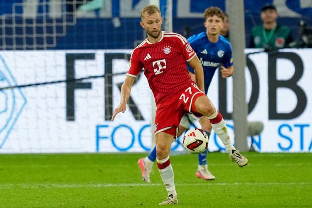 Konrad Laimer (FC Bayern Muenchen) in Aktion, am Ball, Einzelaktion waehrend des Spiels der 1. Bundesliga zwischen FC Schalke 04 und FC Bayern Muenchen, Veltins-Arena am 05. September 2026 in Gelsenkirchen, Deutschland. (Foto von Alex Gottschalk DeFodi Images) +++ Konrad Laimer (FC Bayern Muenchen) controls the ball during the Bundesliga match between FC Schalke 04 and FC Bayern Muenchen at Veltins-Arena on September 5, 2026 in Gelsenkirchen, Germany. (Photo by Alex Gottschalk DeFodi Images) DFB DFL REGULATIONS PROHIBIT ANY USE OF PHOTOGRAPHS AS IMAGE SEQUENCES AND OR QUASI-VIDEO. (Photo by Alex Gottschalk DeFodi Images) - *** Konrad Laimer of FC Bayern Munich in action, on the ball, making a solo play during the Bundesliga match between FC Schalke 04 and FC Bayern Munich, Veltins Arena on September 5, 2026, in Gelsenkirchen, Germany. Photo by Alex Gottschalk, DeFodi Images. Konrad Laimer of FC Bayern Munich controls the ball during the Bundesliga match between FC Schalke 04 and FC Bayern Munich at Veltins Arena on September 5, 2026 in Gelsenkirchen, Germany. Photo by Alex Gottschalk, DeFodi Images. DFB and DFL regulations prohibit any use of photographs as image sequences and or quasi-video. Photo by Alex Gottschalk, DeFodi Images.