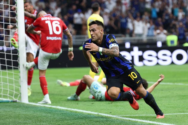 Lautaro Martinez of FC Internazionale celebrates after scoring the goal of 3-2 during the Serie A 2026 2027 football match between FC Internazionale and SSC Napoli at San Siro stadium in Milano (Italy), September 5th, 2026. CesarexPurini