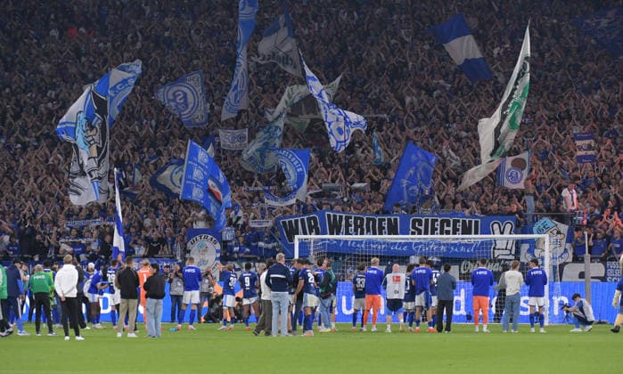 05.09.2026, xblx, Fussball 1.Bundesliga, FC Schalke 04 - FC Bayern München v.l. schalke feiert (DFL DFB REGULATIONS PROHIBIT ANY USE OF PHOTOGRAPHS as IMAGE SEQUENCES and or QUASI-VIDEO) Gelsenkirchen *** September 5, 2026, xblx, Soccer, Bundesliga 1, FC Schalke 04 vs. FC Bayern Munich – Schalke celebrates. DFL and DFB regulations prohibit any use of photographs as image sequences and or quasi-video. Gelsenkirchen