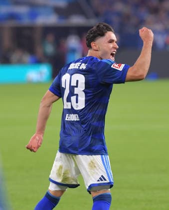 05.09.2026, xblx, Fussball 1.Bundesliga, FC Schalke 04 - FC Bayern München v.l. Soufiane El-Faouzi (FC Schalke 04), feiert feiern (DFL DFB REGULATIONS PROHIBIT ANY USE OF PHOTOGRAPHS as IMAGE SEQUENCES and or QUASI-VIDEO) Gelsenkirchen *** September 5, 2026, xblx, Soccer, Bundesliga 1, FC Schalke 04 vs. FC Bayern Munich, Soufiane El Faouzi (FC Schalke 04), celebrating. DFL and DFB regulations prohibit any use of photographs as image sequences and or quasi-video. Gelsenkirchen