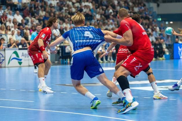 Ellidi Snaer Vidarsson, Kreislaeufer, (VfL Gummersbach), VfL Gummersbach vs. MT Melsungen,, Opel Handball Bundesliga, Herren , 3. Spieltag, 05.09.2026 Gummersbach NRW Deutschland