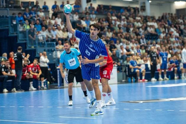 Nicola Roganovic, Rueckraum, (VfL Gummersbach 23), VfL Gummersbach vs. MT Melsungen,, Opel Handball Bundesliga, Herren , 3. Spieltag, 05.09.2026 Gummersbach NRW Deutschland