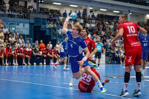 Opel Handball Bundesliga, VfL Gummersbach - MT Melsungen, 05.09.2026 Ellidi Vidarsson (VfL Gummersbach 4), Olle Forsell Schefvert (MT Melsungen 25), Dainis KriÅ¡topÄns (MT Melsungen 10), ; Opel Handball Bundesliga, VfL Gummersbach - MT Melsungen, 05.09.2026 Copyright: xBEAUTIFULxSPORTS Erlhofx