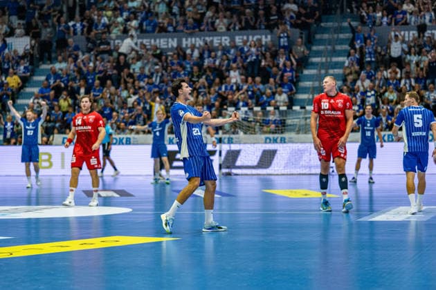 Opel Handball Bundesliga, VfL Gummersbach - MT Melsungen, 05.09.2026 Nikola RoganoviÄ‡ (VfL Gummersbach 23), beim Torjubel.; Opel Handball Bundesliga, VfL Gummersbach - MT Melsungen, 05.09.2026 Copyright: xBEAUTIFULxSPORTS Erlhofx