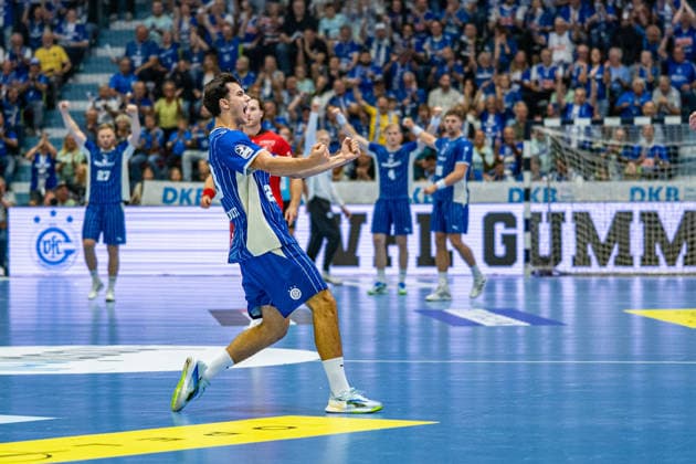 Opel Handball Bundesliga, VfL Gummersbach - MT Melsungen, 05.09.2026 Nikola RoganoviÄ‡ (VfL Gummersbach 23), beim Torjubel.; Opel Handball Bundesliga, VfL Gummersbach - MT Melsungen, 05.09.2026 Copyright: xBEAUTIFULxSPORTS Erlhofx