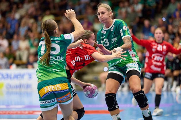 Mariel ten Velde (Frisch Auf Goeppingen, 16), Rome Steverink (BSV Sachsen Zwickau, 99), Luisa Schulze (Frisch Auf Goeppingen, 33) FRISCH AUF Goeppingen vs. BSV Sachsen Zwickau, Handball, ALSCO Handball Bundesliga Frauen, 2. Spieltag, Spielzeit 2026 2027, 05.09.2026 FRISCH AUF Goeppingen vs. BSV Sachsen Zwickau, Handball, ALSCO Handball Bundesliga Frauen, 2. Spieltag, Spielzeit 2026 2027, 05.09.2026 Goeppingen Copyright: xEibner-Pressefoto GeraldxOelze-dexStoppanyx EP_ODS