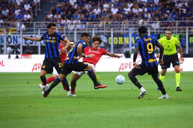 FC Internazionale v SSC Napoli - Serie A 2026 27 Lautaro Martinez in action during the Serie A match between FC Internazionale and SSC Napoli at the Giuseppe Meazza stadium in Milan, Italy, on September 5, 2026. Milano Milano Italy  Copyright: xMairoxCinquettix originalFilename:cinquetti-fcintern260905_npHgR.jpg