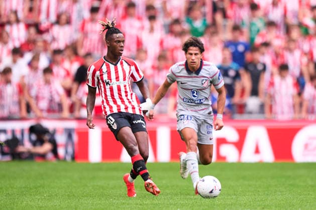 Athletic Club v Atletico de Madrid - LaLiga EA Sports 2026 27 Nico Williams of Athletic Club duels for the ball with Giuliano Simeone of Atletico de Madrid during the LaLiga EA Sports match between Athletic Club and Atletico de Madrid at Estadio San Mames in Bilbao, Spain, on September 5, 2026. Bilbao Spain  Copyright: xCesarxOrtizxGonzalezx originalFilename:ortizgonzalez-athletic260905_npTAm.jpg