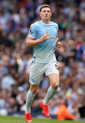Manchester, England, 5th September 2026. Elliot Anderson of Manchester City during the Manchester City vs Coventry City Premier League match at the Etihad Stadium, Manchester. Picture credit should read: Andrew Yates Sportimage EDITORIAL USE ONLY. No use with unauthorised audio, video, data, fixture lists, club league logos or live services. Online in-match use limited to 120 images, no video emulation. No use in betting, games or single club league player publications. SPI_073_AY_MAN_CITY_COVENTRY SPI-4970-0073