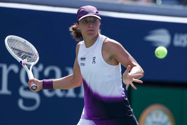 US Open tennis tournament - Day 7 Iga Swiatek of Poland in action against Marie Bouzkova of Czechia during the Women™s Singles round 3 of the US Open Tennis Championships at the USTA Billie Jean King National Tennis Center in Flushing Meadows, New York, USA, 05 September 2026. The 2026 US Open tournament runs from 23 August through 13 September. FLUSHING MEADOWS NEW YORK United States  Copyright: xSARAHxYENESELx