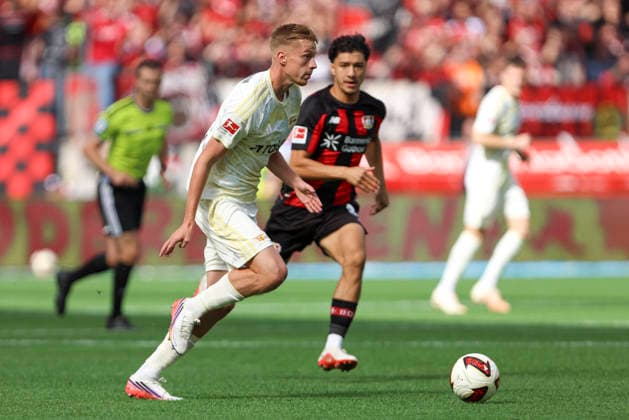 Zeno Van den Bosch (1.FC Union Berlin) in Aktion, am Ball, Einzelaktion waehrend des Spiels der 1. Bundesliga zwischen Bayer 04 Leverkusen und 1. FC Union Berlin, BayArena am 05. September 2026 in Leverkusen, Deutschland. (Foto von Oliver Kaelke DeFodi Images) +++ Zeno Van den Bosch (1.FC Union Berlin) controls the ball during the Bundesliga match between Bayer 04 Leverkusen and 1. FC Union Berlin at BayArena on September 5, 2026 in Leverkusen, Germany. (Photo by Oliver Kaelke DeFodi Images) DFB DFL REGULATIONS PROHIBIT ANY USE OF PHOTOGRAPHS AS IMAGE SEQUENCES AND OR QUASI-VIDEO. (Photo by Oliver Kaelke DeFodi Images) - *** Zeno Van den Bosch of 1. FC Union Berlin in action, on the ball, making a solo run during the Bundesliga match between Bayer 04 Leverkusen and 1. FC Union Berlin, BayArena on September 5, 2026, in Leverkusen, Germany. Photo by Oliver Kaelke, DeFodi Images. Zeno Van den Bosch of 1. FC Union Berlin controls the ball during the Bundesliga match between Bayer 04 Leverkusen and 1. FC Union Berlin at BayArena on September 5, 2026 in Leverkusen, Germany. Photo by Oliver Kaelke, DeFodi Images. DFB and DFL regulations prohibit any use of photographs as image sequences and or quasi-video. Photo by Oliver Kaelke, DeFodi Images.