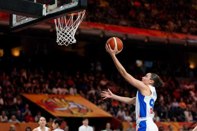 Pauline Astier (Frankreich, 98) beim Korbleger, GER, Frankreich vs. Korea, Basketball, FIBA Women s World Cup 2026, Gruppenphase, Spieltag 2, 05.09.2026 GER, Frankreich vs. Korea, Basketball, FIBA Women s World Cup 2026, Gruppenphase, Spieltag 2, 05.09.2026 Berlin Copyright: xEibner-Pressefoto MaxxVincenx EP_MVN